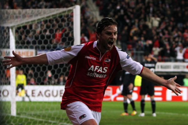 士最吸引人 士最吸引人