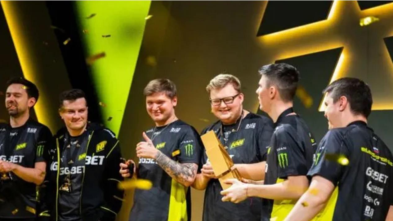 凭借个人能 凭借个人能